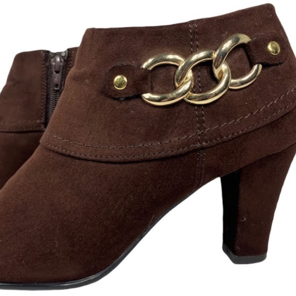 A2 by Aerosoles size 9 FIRST ROLE BOOTIE